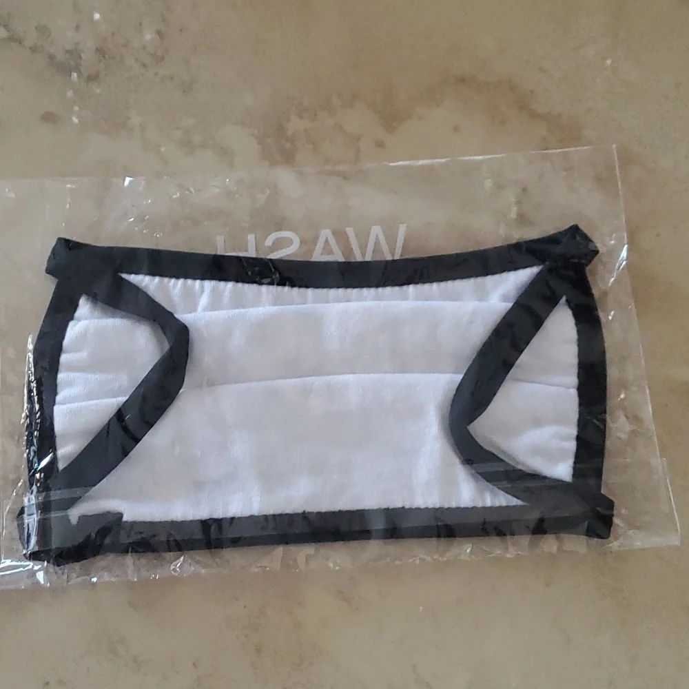 **SALE**Leopard Facemask nwot